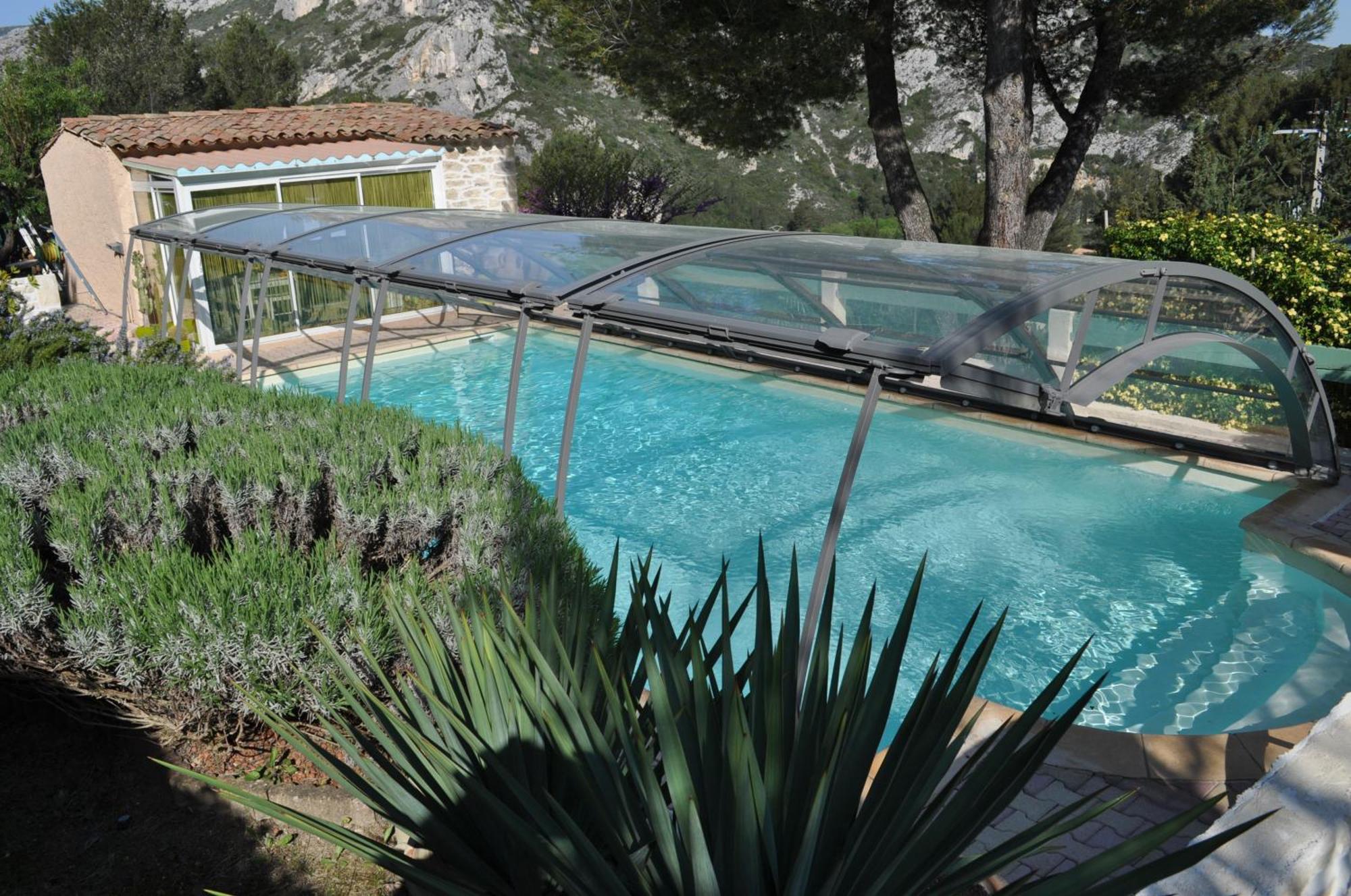 Lou Pin Dou Papet Bed & Breakfast Roquevaire Exterior photo